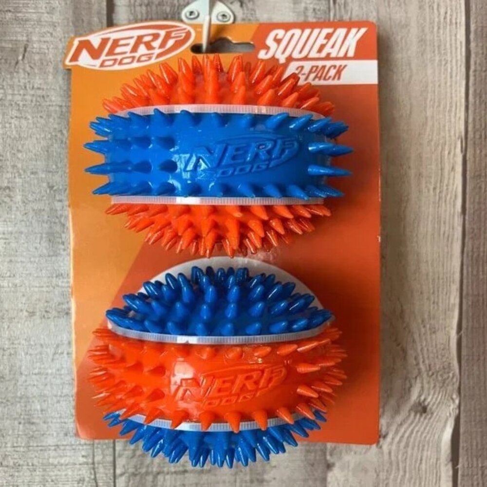 NIP - Nerf Dog Spike Squeaky Ball 2 pack